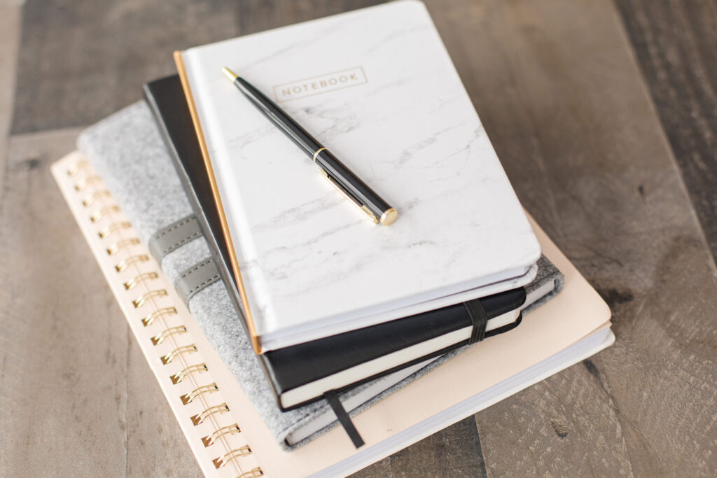 Notebooks for virtual assistants to keep track of their clients